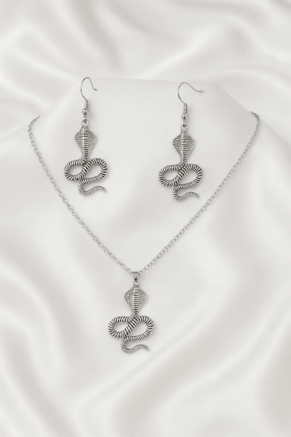 Zestaw biżuterii „Cobra”