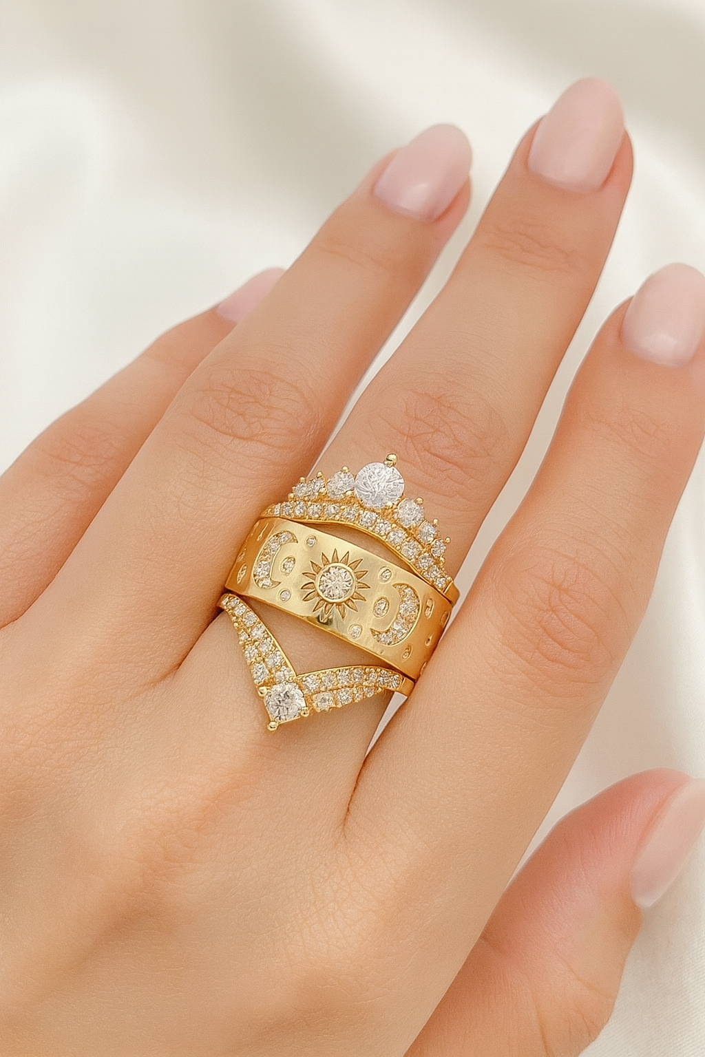 Złoty pierścionek „Sun &amp; Moon”