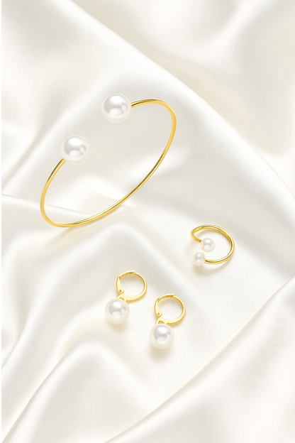 Zestaw biżuterii z perłami